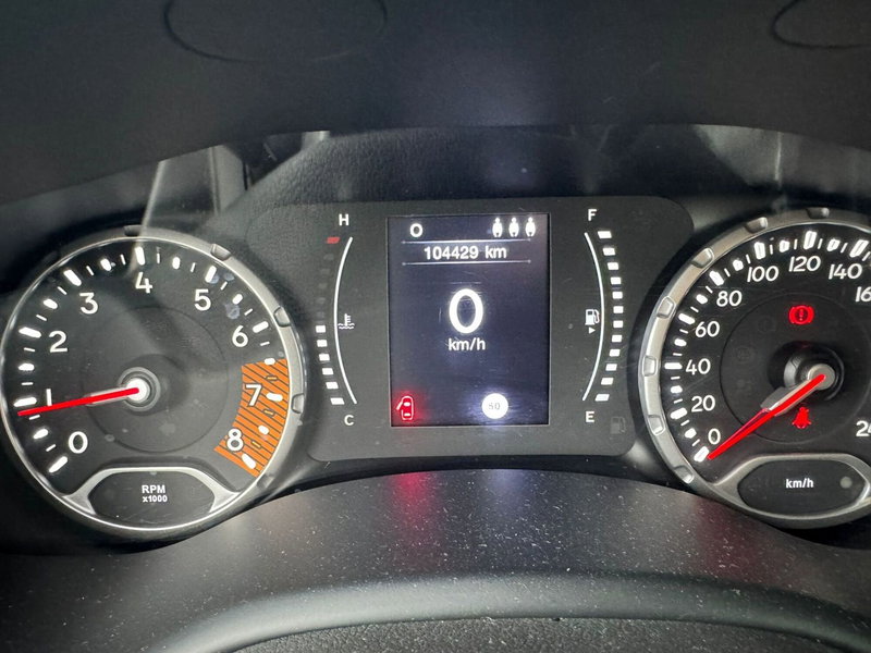 Jeep Renegade usata a Salerno (20)