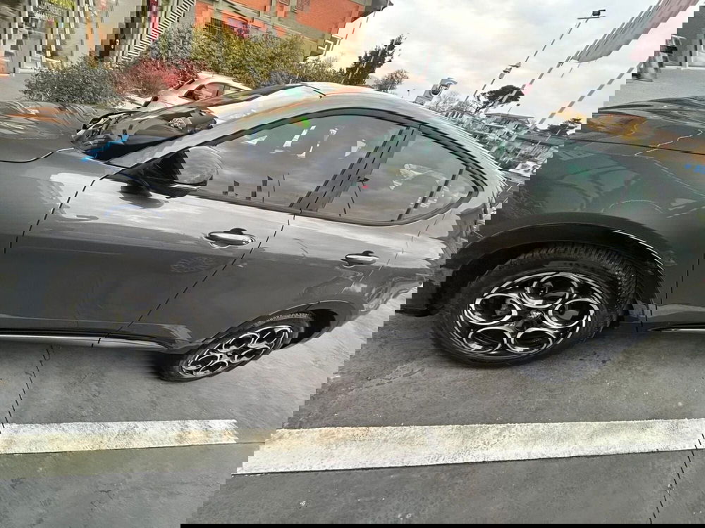 Alfa Romeo Tonale usata a Salerno (9)