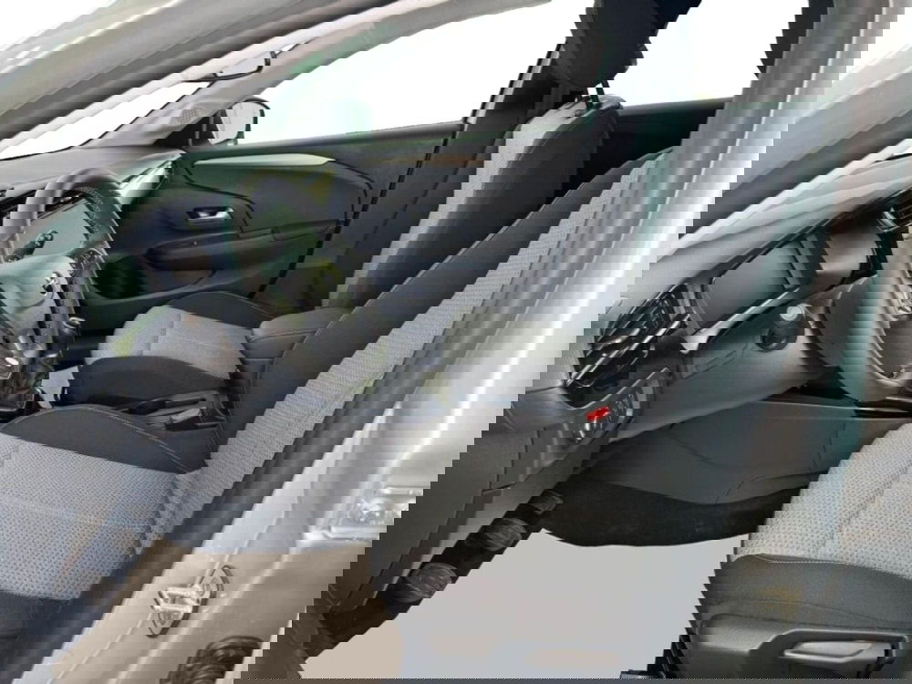 Opel Corsa nuova a Salerno (6)