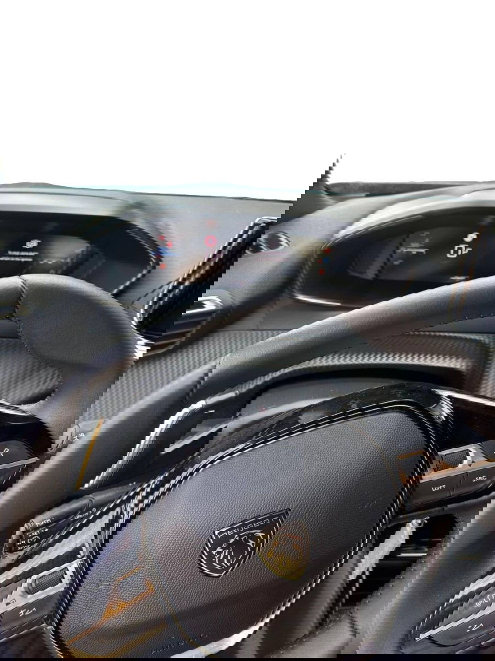 Peugeot 2008 usata a Salerno (6)