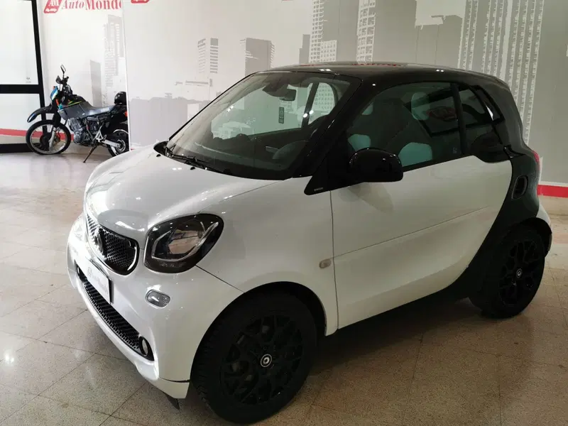 smart Fortwo usata a Salerno (10)