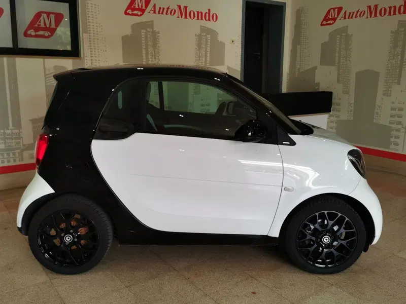 smart Fortwo usata a Salerno (16)