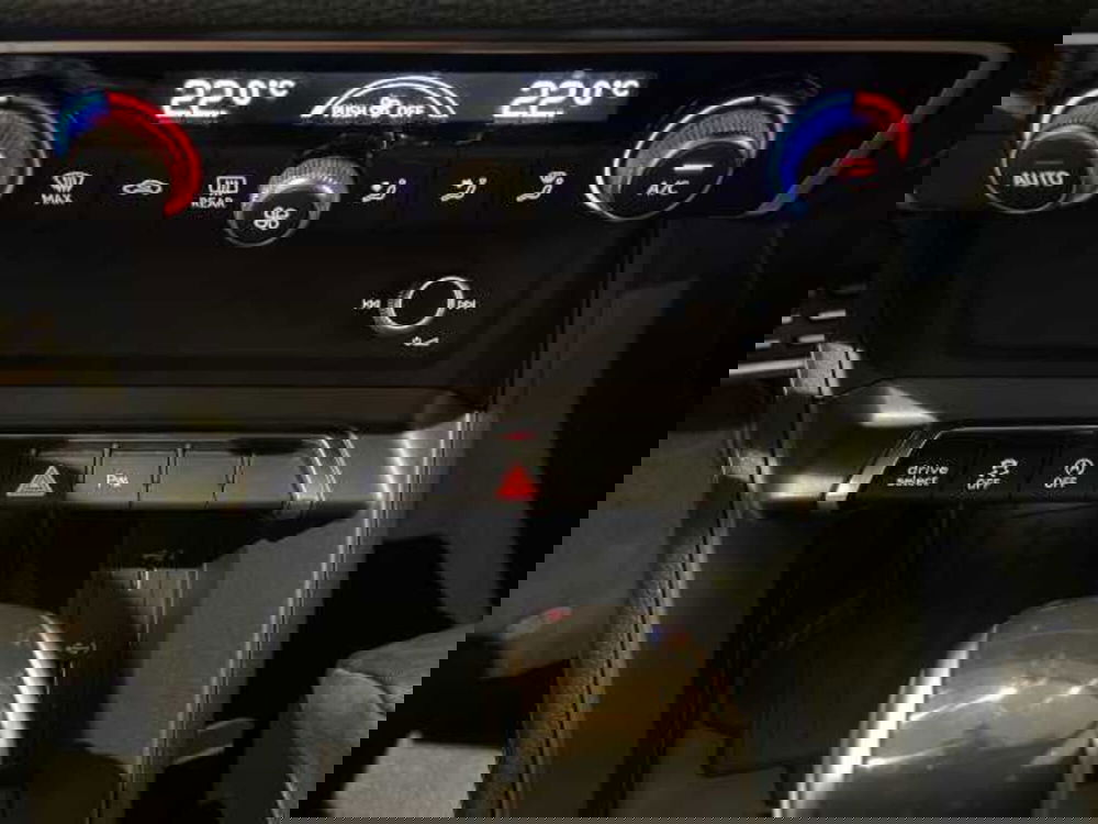 Audi Q3 Sportback usata a Pistoia (20)