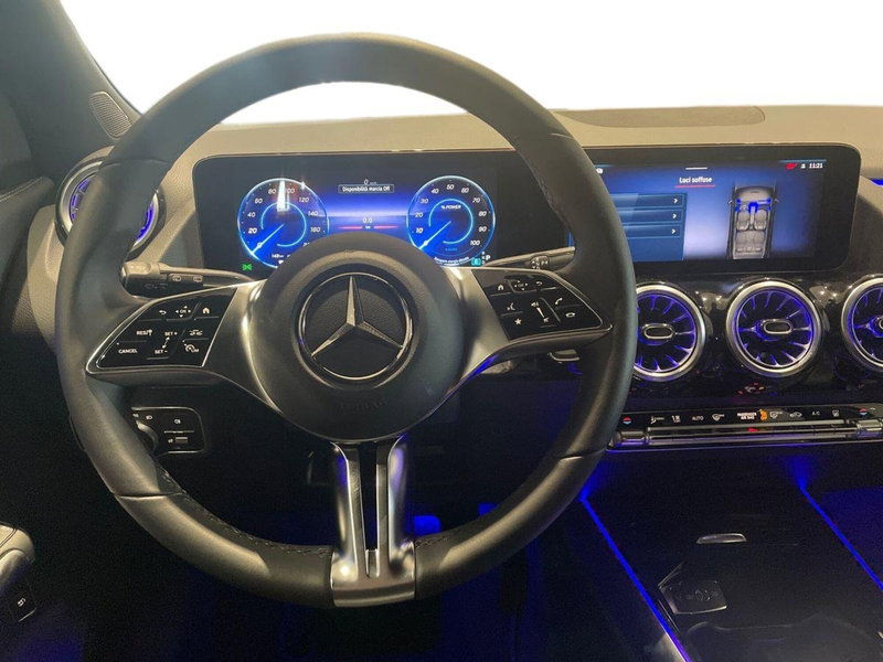 Mercedes-Benz EQA nuova a Firenze (11)