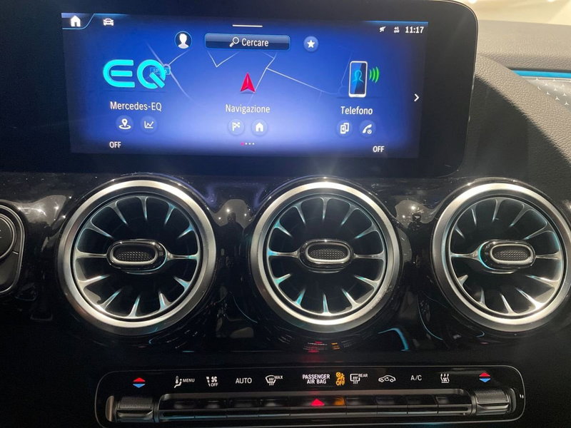Mercedes-Benz EQA nuova a Firenze (12)