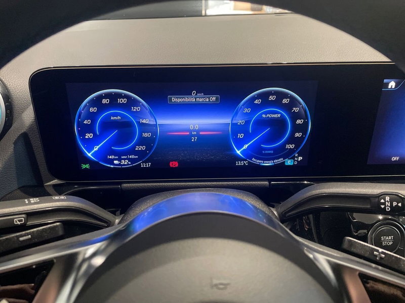 Mercedes-Benz EQA nuova a Firenze (13)