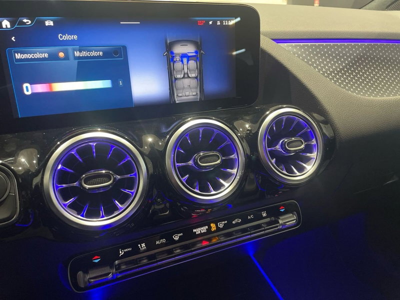 Mercedes-Benz EQA nuova a Firenze (18)