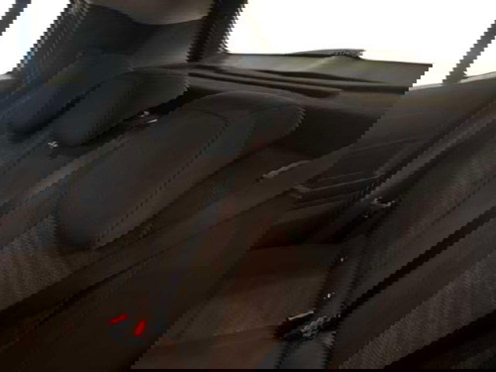 Jeep Avenger usata a Prato (12)