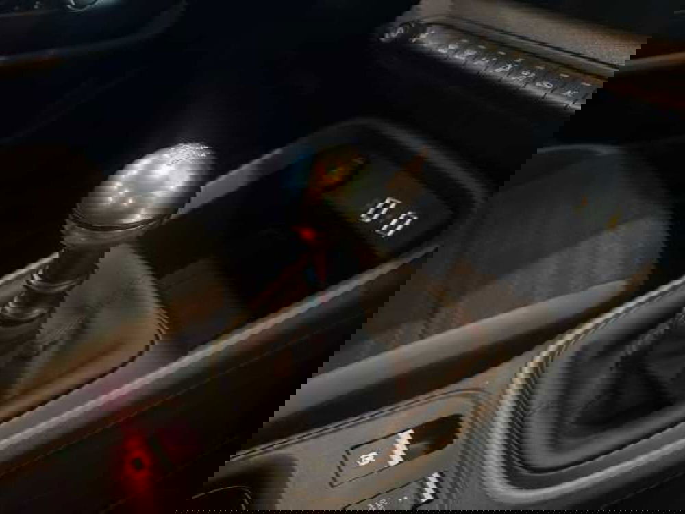 Jeep Avenger usata a Prato (15)