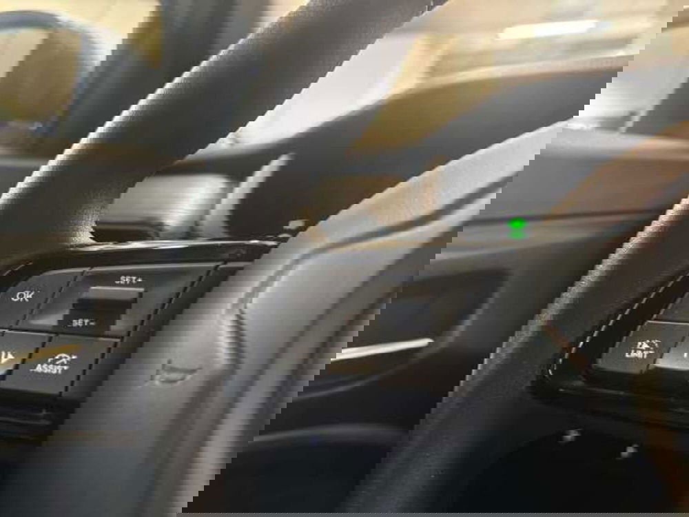 Jeep Avenger usata a Prato (18)