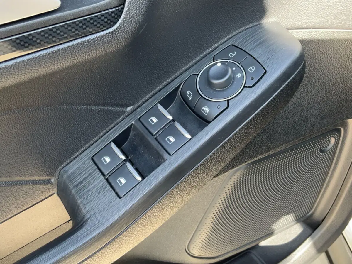 Ford Kuga usata a Reggio Calabria (16)