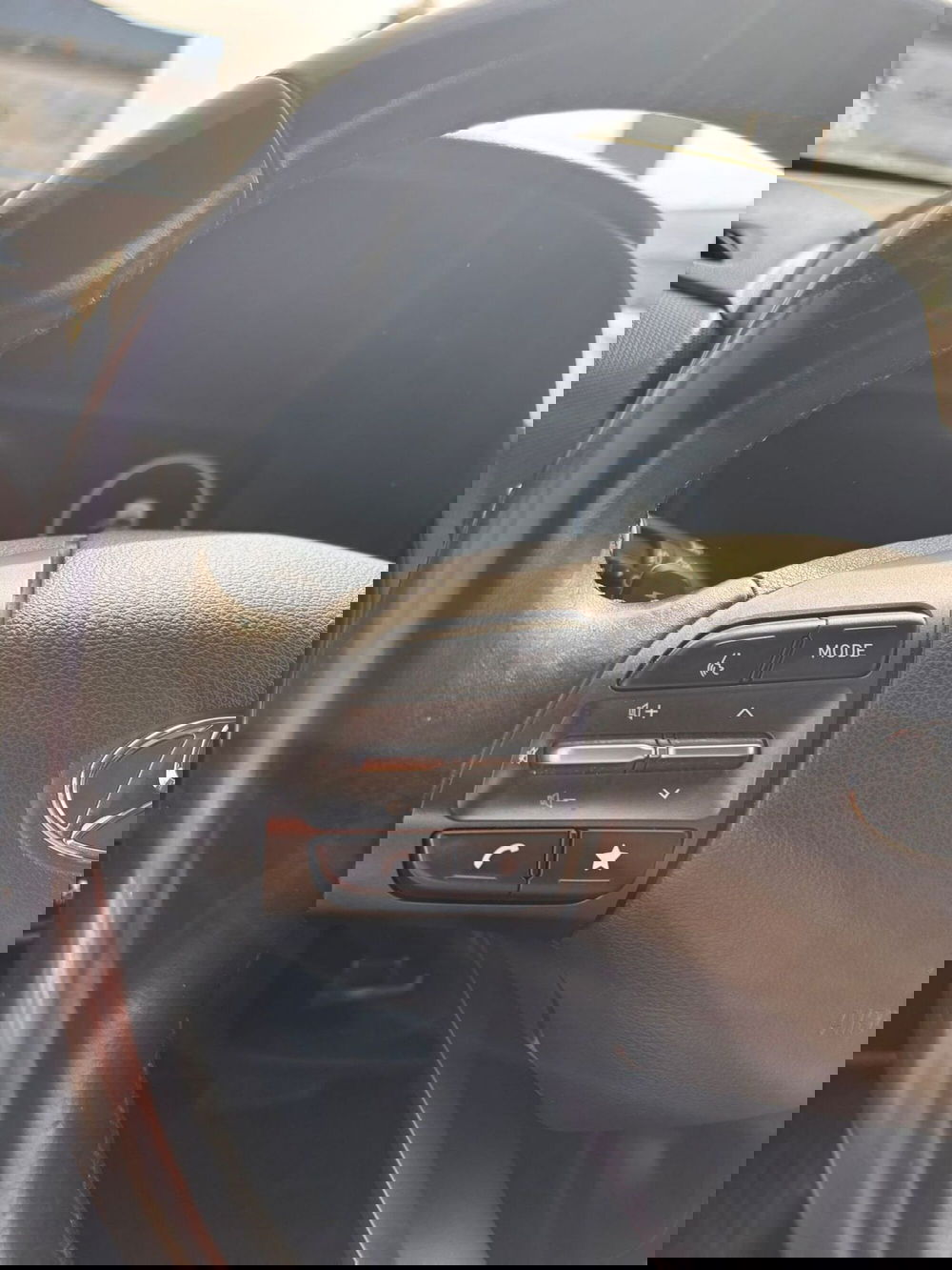 Hyundai Kona usata a Firenze (14)