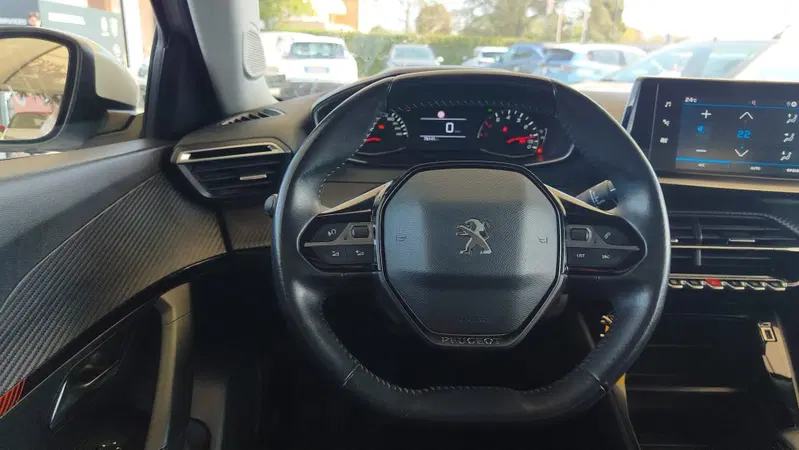Peugeot 2008 usata a Firenze (15)