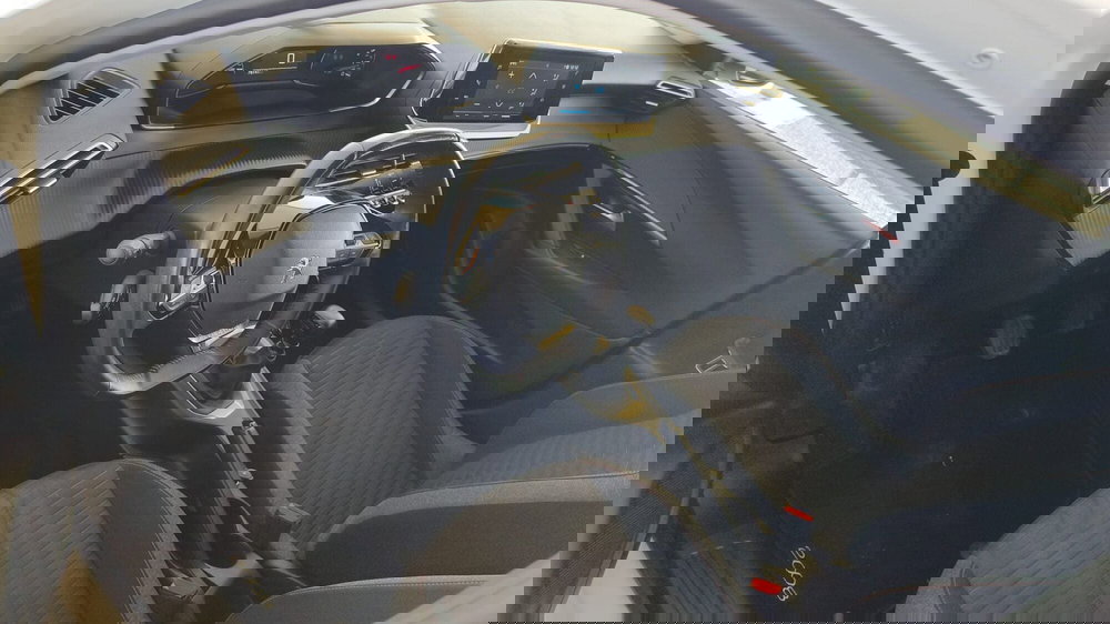 Peugeot 2008 usata a Firenze (4)