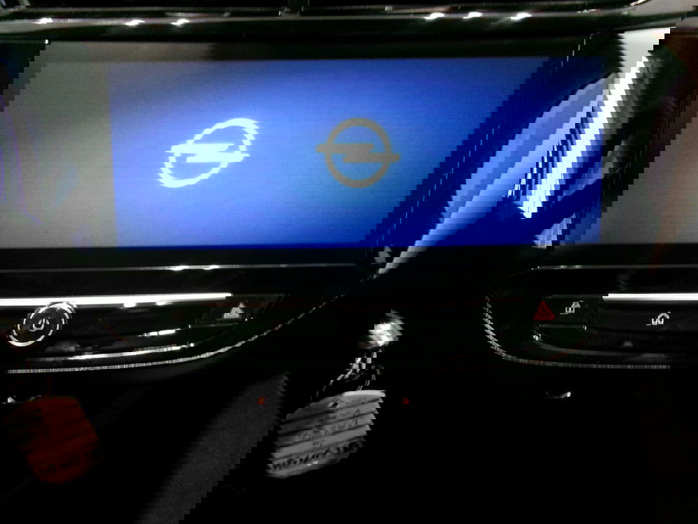 Opel Corsa nuova a Venezia (17)