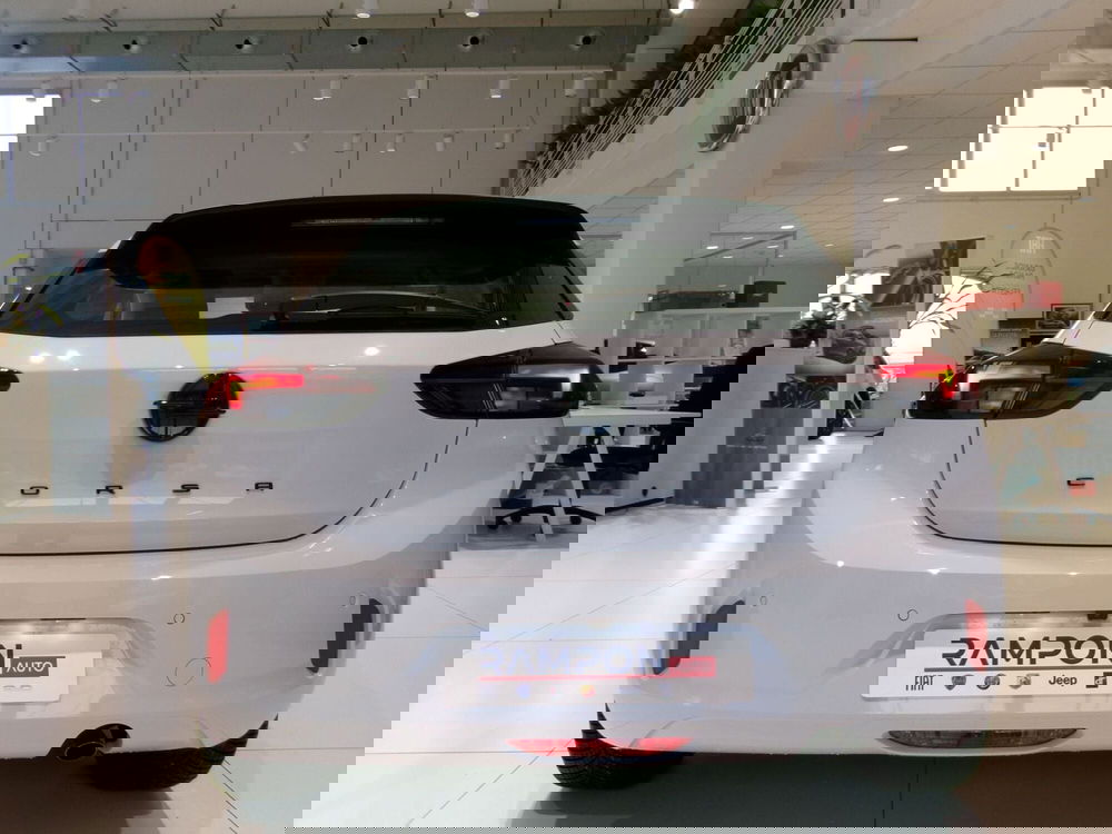 Opel Corsa nuova a Venezia (4)