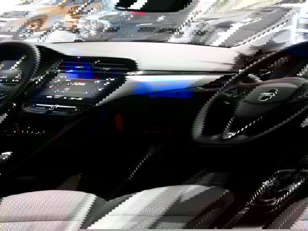 Opel Corsa nuova a Venezia (9)