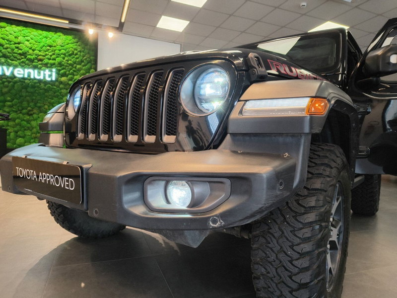 Jeep Wrangler usata a Catanzaro (16)