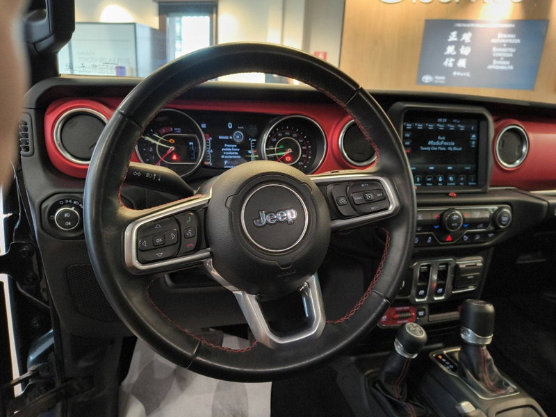 Jeep Wrangler usata a Catanzaro (20)