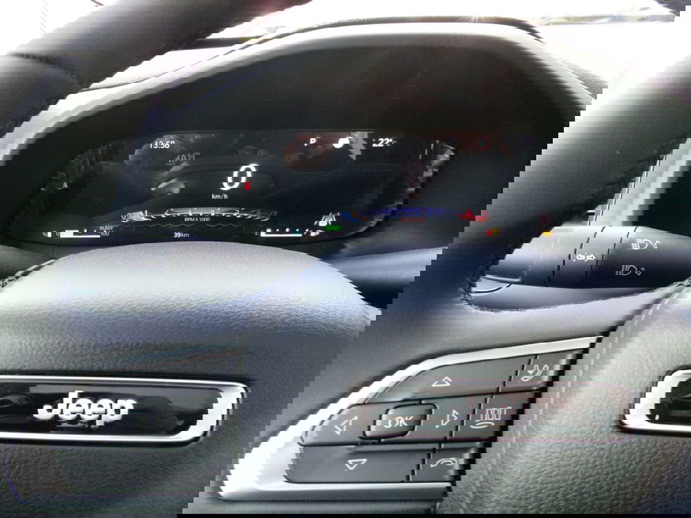 Jeep Renegade nuova a Venezia (12)