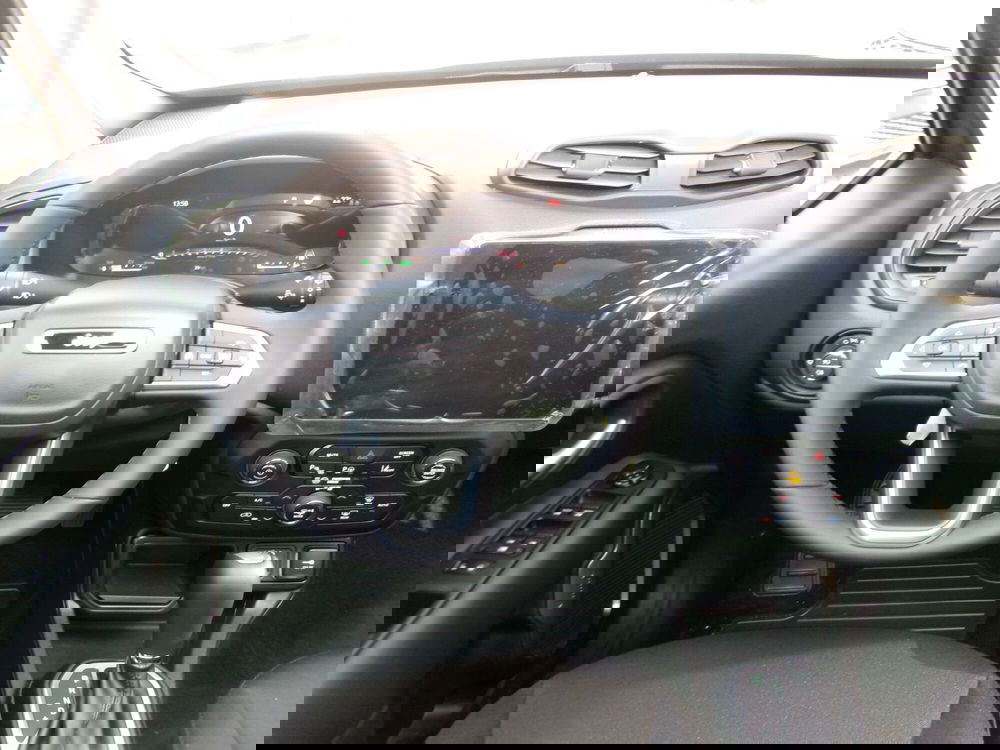 Jeep Renegade nuova a Venezia (14)