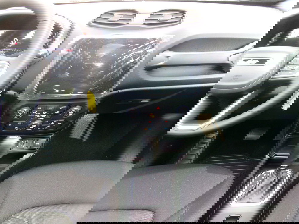 Jeep Renegade nuova a Venezia (15)