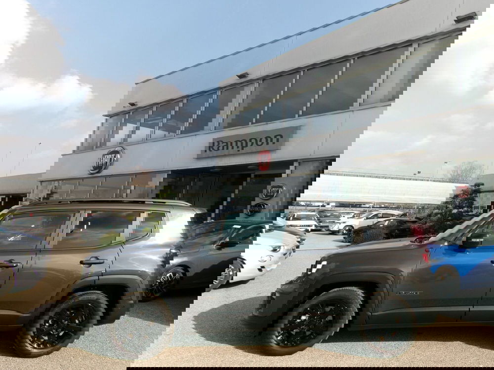 Jeep Renegade nuova a Venezia (2)