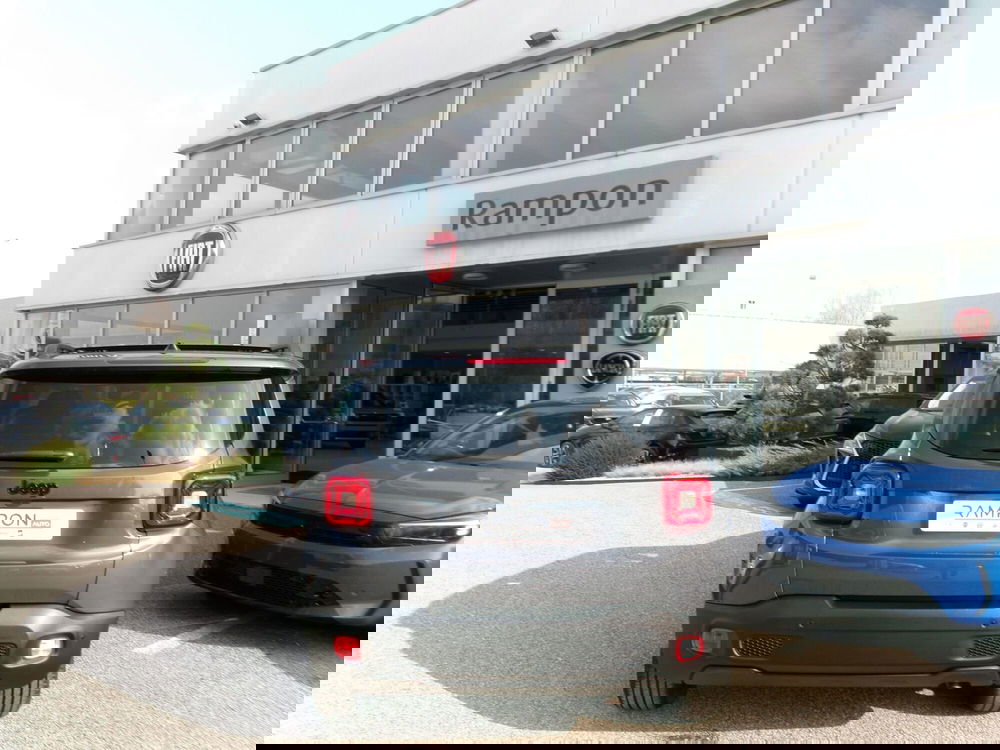 Jeep Renegade nuova a Venezia (4)