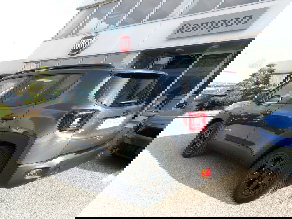 Jeep Renegade nuova a Venezia (5)