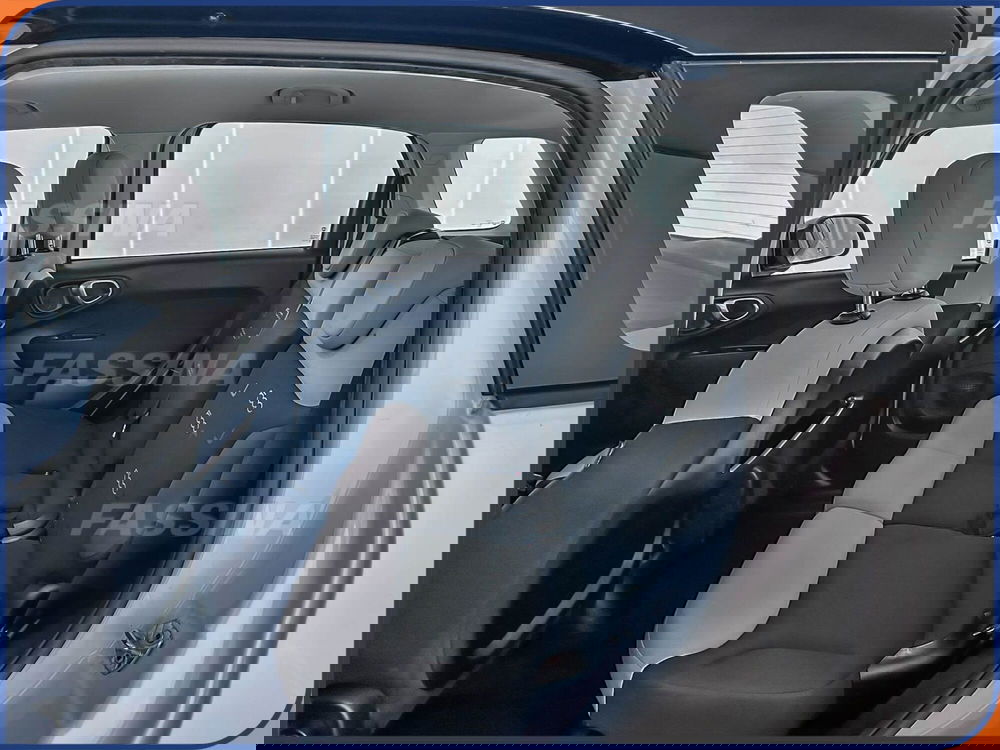 Fiat 500L usata a Milano (10)