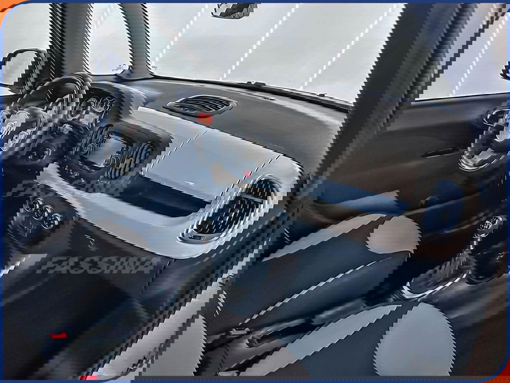 Fiat 500L usata a Milano (12)