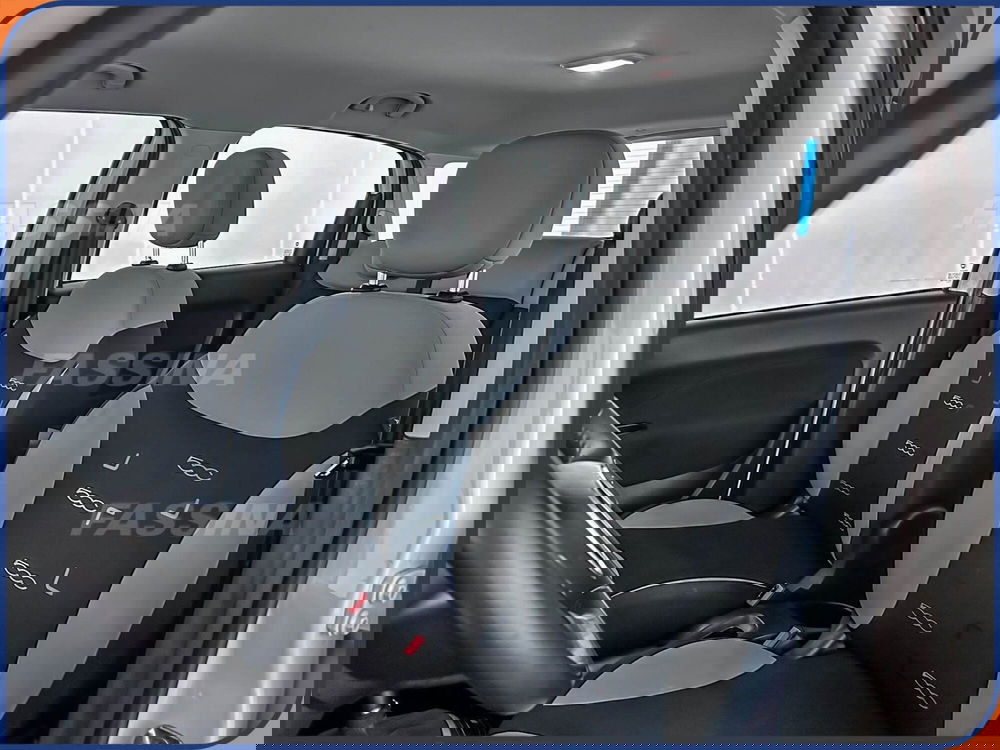 Fiat 500L usata a Milano (8)