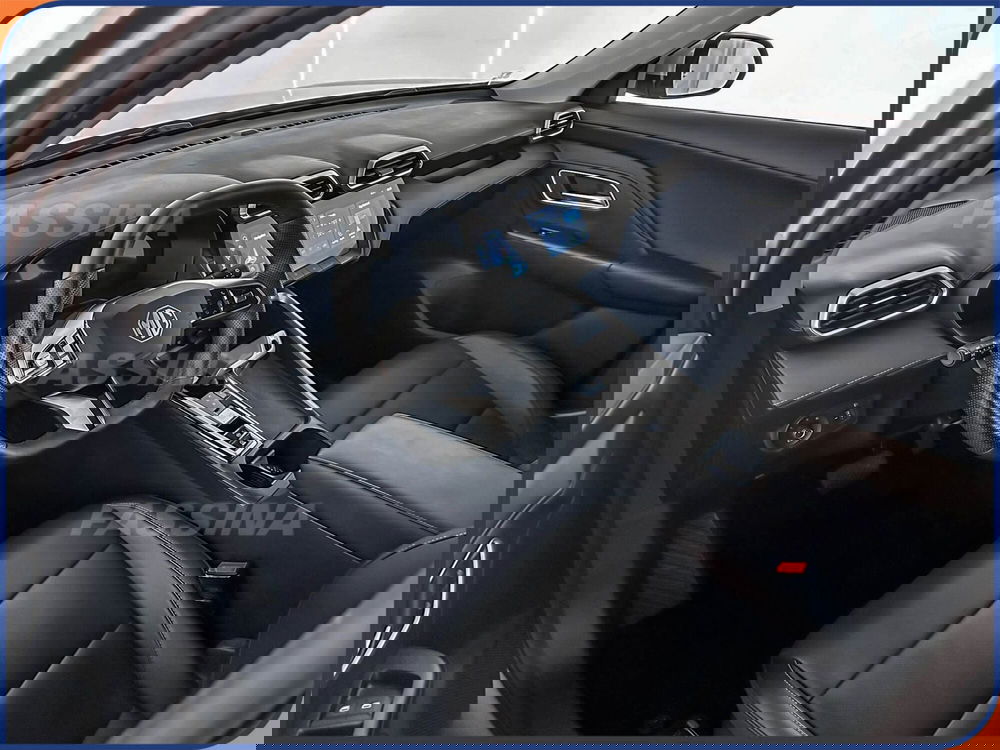 Mg ZS EV usata a Milano (9)