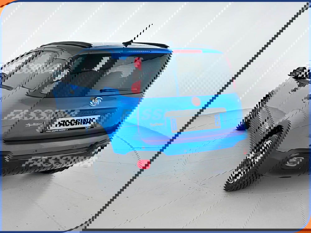 Fiat Panda Cross nuova a Milano (4)