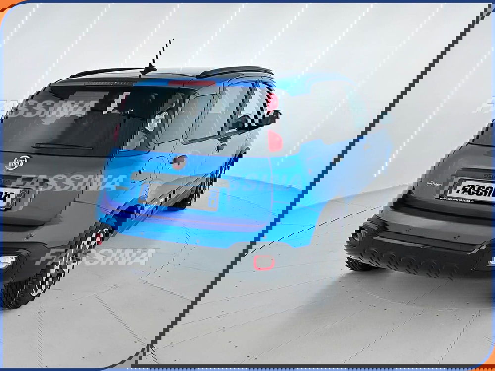 Fiat Panda Cross nuova a Milano (6)