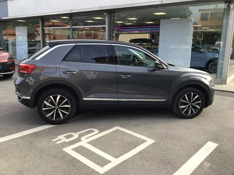Volkswagen T-Roc usata a Genova (4)