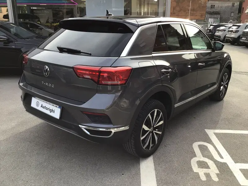 Volkswagen T-Roc usata a Genova (5)