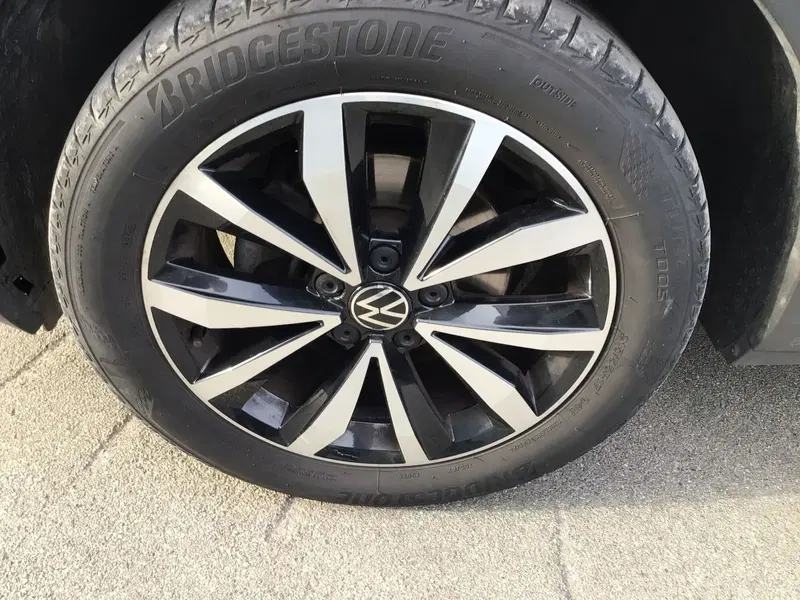 Volkswagen T-Roc usata a Genova (9)