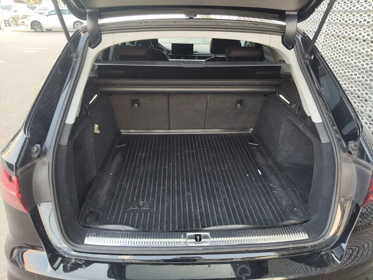 Audi A4 Avant usata a Modena (17)