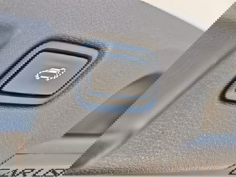 Kia XCeed usata a Foggia (11)