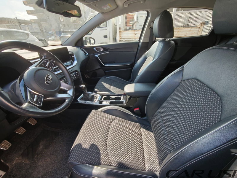 Kia XCeed usata a Foggia (6)