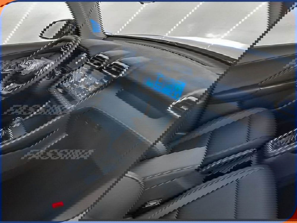 Mg ZS nuova a Milano (13)