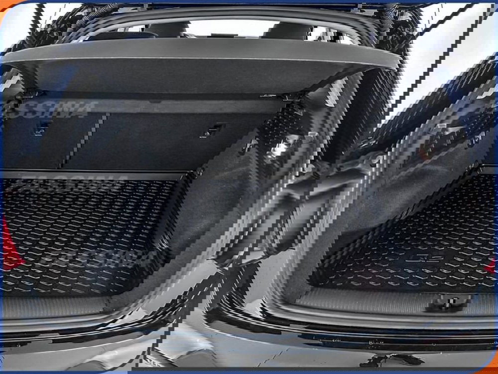 Audi Q2 usata a Milano (11)