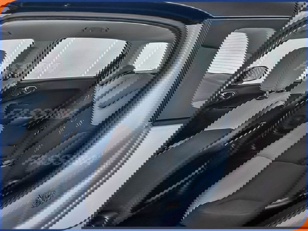 Fiat 500L usata a Milano (10)