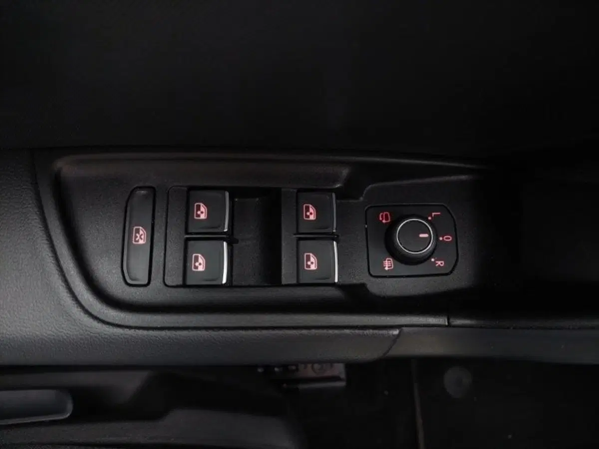 Audi A1 Sportback usata a Bari (16)