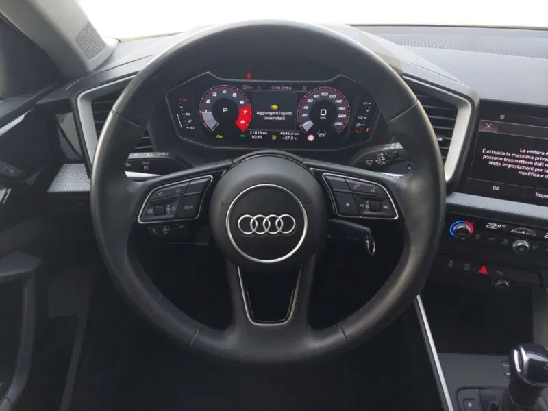 Audi A1 Sportback usata a Bari (3)