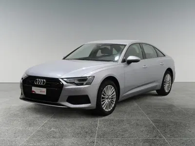 Audi A6 40 2.0 TDI quattro ultra S tronic Business Design del 2023 usata a Triggiano