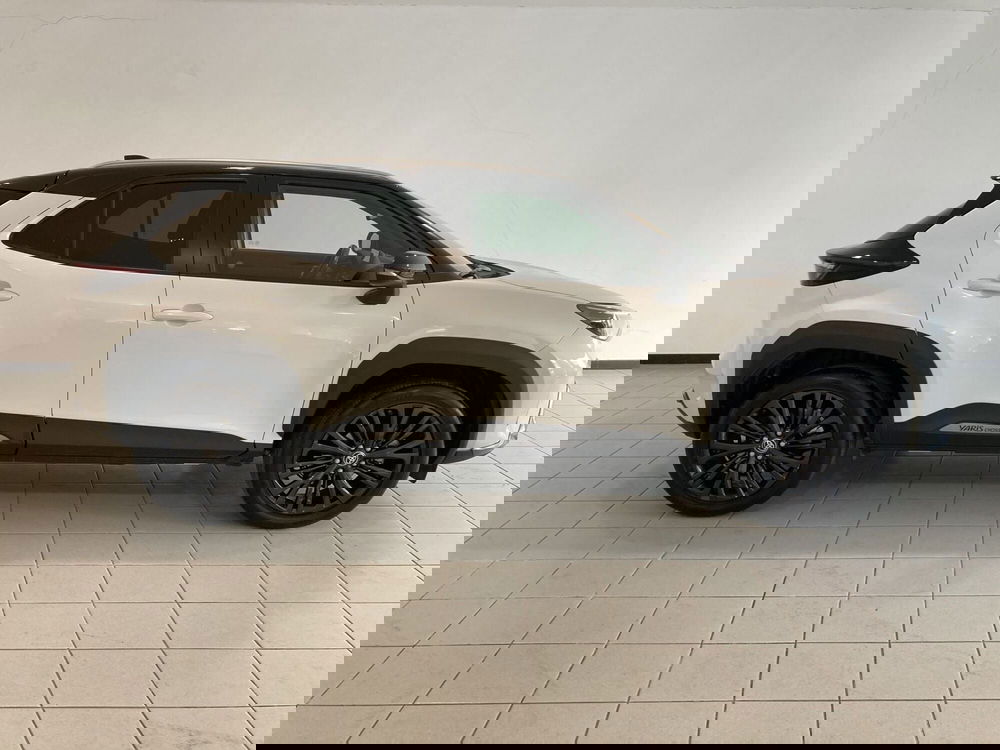 Toyota Yaris Cross usata a Barletta-Andria-Trani (4)