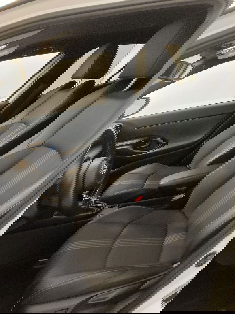 Toyota Yaris Cross usata a Barletta-Andria-Trani (8)