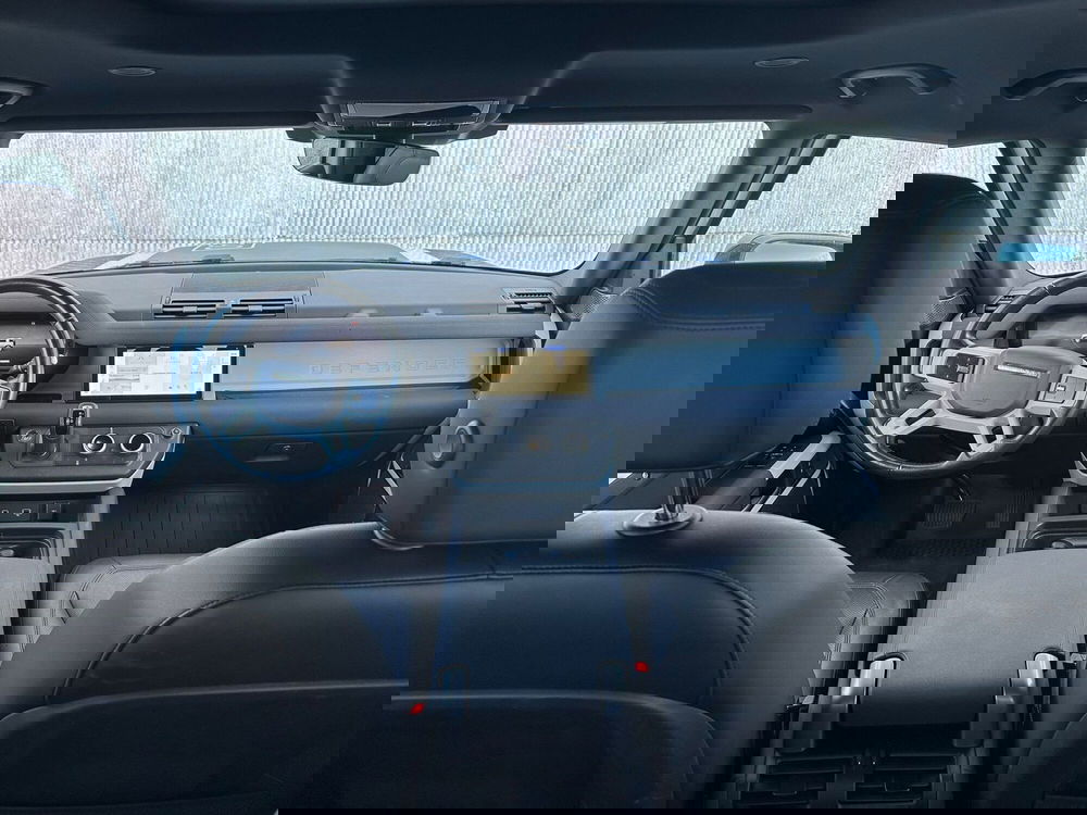 Land Rover Defender usata a Salerno (3)